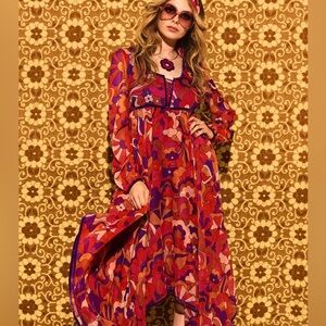 BNWT The Hippie Shake Dress in Psychedelic Cloud.  UK size 6/US size 4